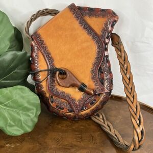 Vintage 1970s Hand Tooled Leather Saddlebag Purse Pipe Toggle Boho Hippie